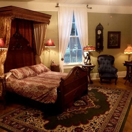 Mulberry Lavender Farm And B&B Экстерьер фото